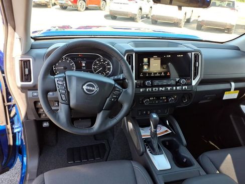 New 2026 Nissan Frontier SV RWD image 9