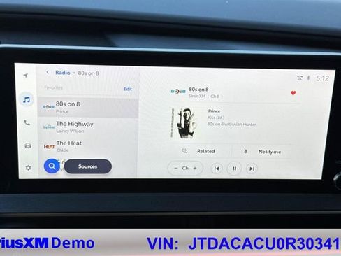 Used 2024 Toyota Prius Prime Premium w/ Advanced Technology Package image 28