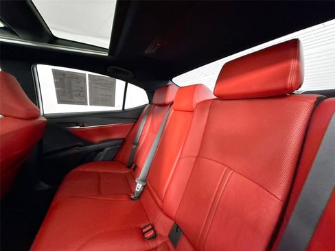 Certified 2025 Toyota Camry XSE image 31