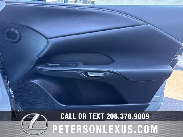 Used 2025 Lexus RX 350h w/ Convenience Package AWD/4WD image 13