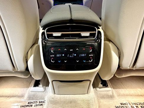 Certified 2023 Mercedes-Benz EQS 450+ SUV image 38