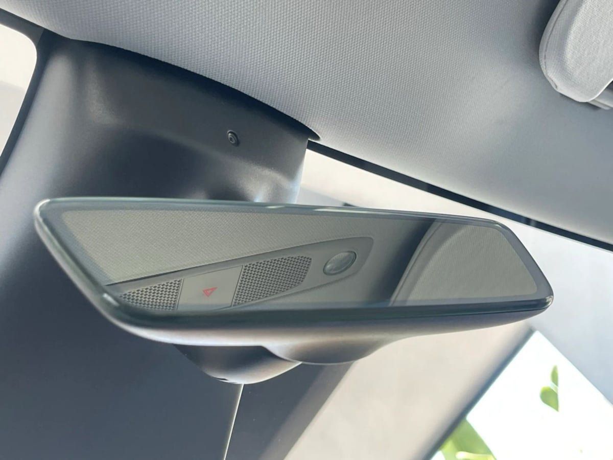 Used 2023 Tesla Model Y Long Range AWD/4WD image 41
