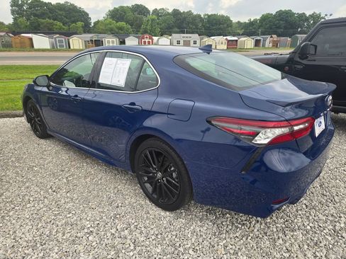 Used 2024 Toyota Camry XSE FWD image 3