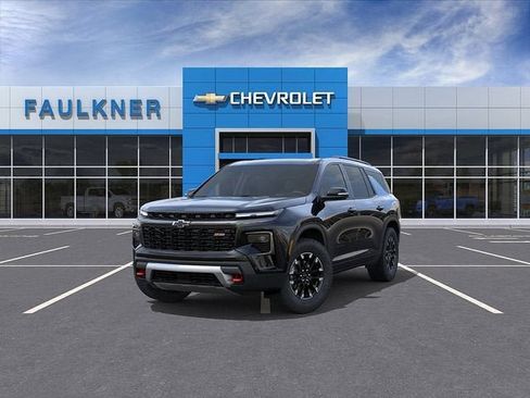 New 2026 Chevrolet Traverse Z71 w/ Enhanced Driving Package AWD/4WD image 9