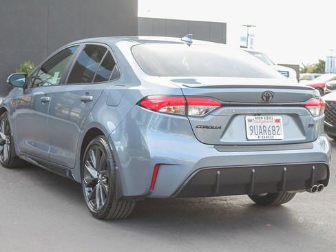 Used 2025 Toyota Corolla SE image 8