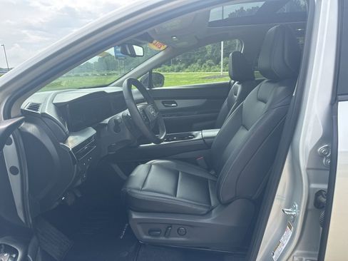 Used 2025 Nissan Murano SL AWD/4WD image 18