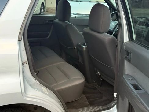 Used 2011 Ford Escape XLT image 23