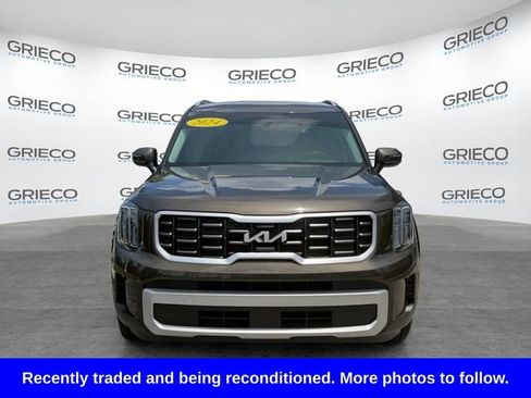 Used 2024 Kia Telluride S AWD/4WD image 2