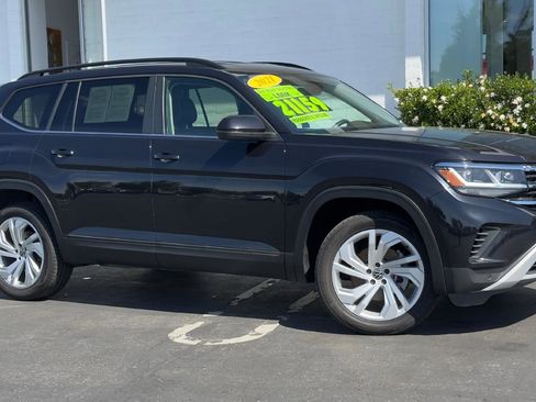 Used 2021 Volkswagen Atlas SE AWD/4WD image 2
