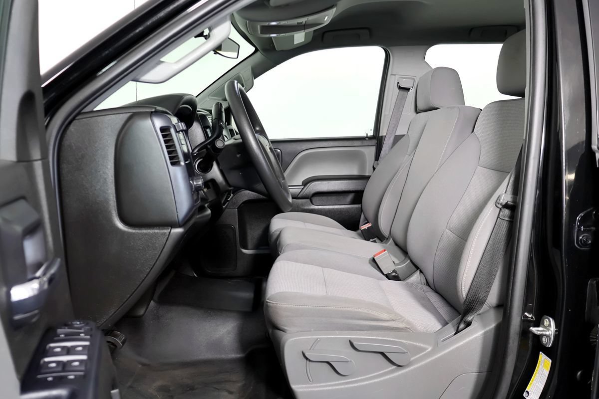 Used 2018 Chevrolet Silverado 2500 W/T w/ WT Fleet Convenience Package RWD image 20