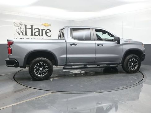 Used 2023 Chevrolet Silverado 1500 ZR2 w/ Technology Package AWD/4WD image 36