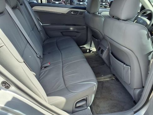 Used 2008 Toyota Avalon Touring FWD image 19