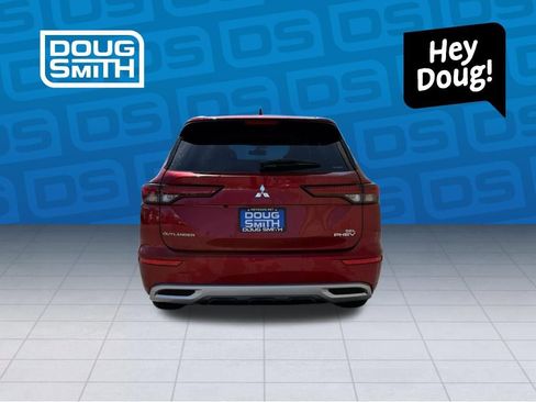 New 2025 Mitsubishi Outlander SEL image 3