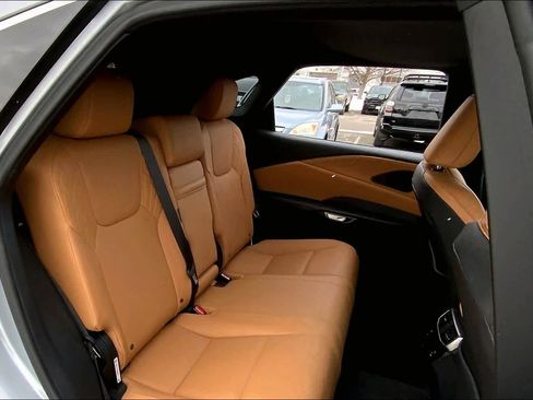 Used 2023 Lexus RX 350 Premium image 20