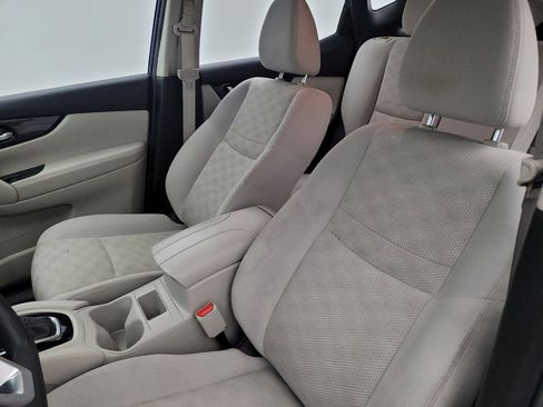 Used 2019 Nissan Rogue Sport SV FWD image 17