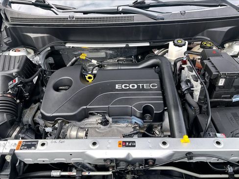 Used 2022 Chevrolet Equinox LT image 30