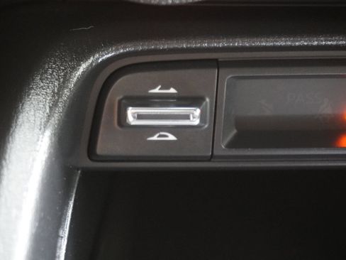 Used 2019 MAZDA MX-5 Miata RF Grand Touring image 23