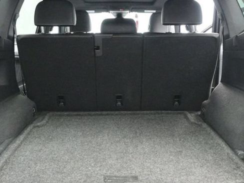 Used 2022 Volkswagen Tiguan SE R-Line AWD/4WD image 11