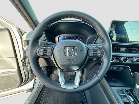 Used 2026 Honda CR-V Sport-L image 10