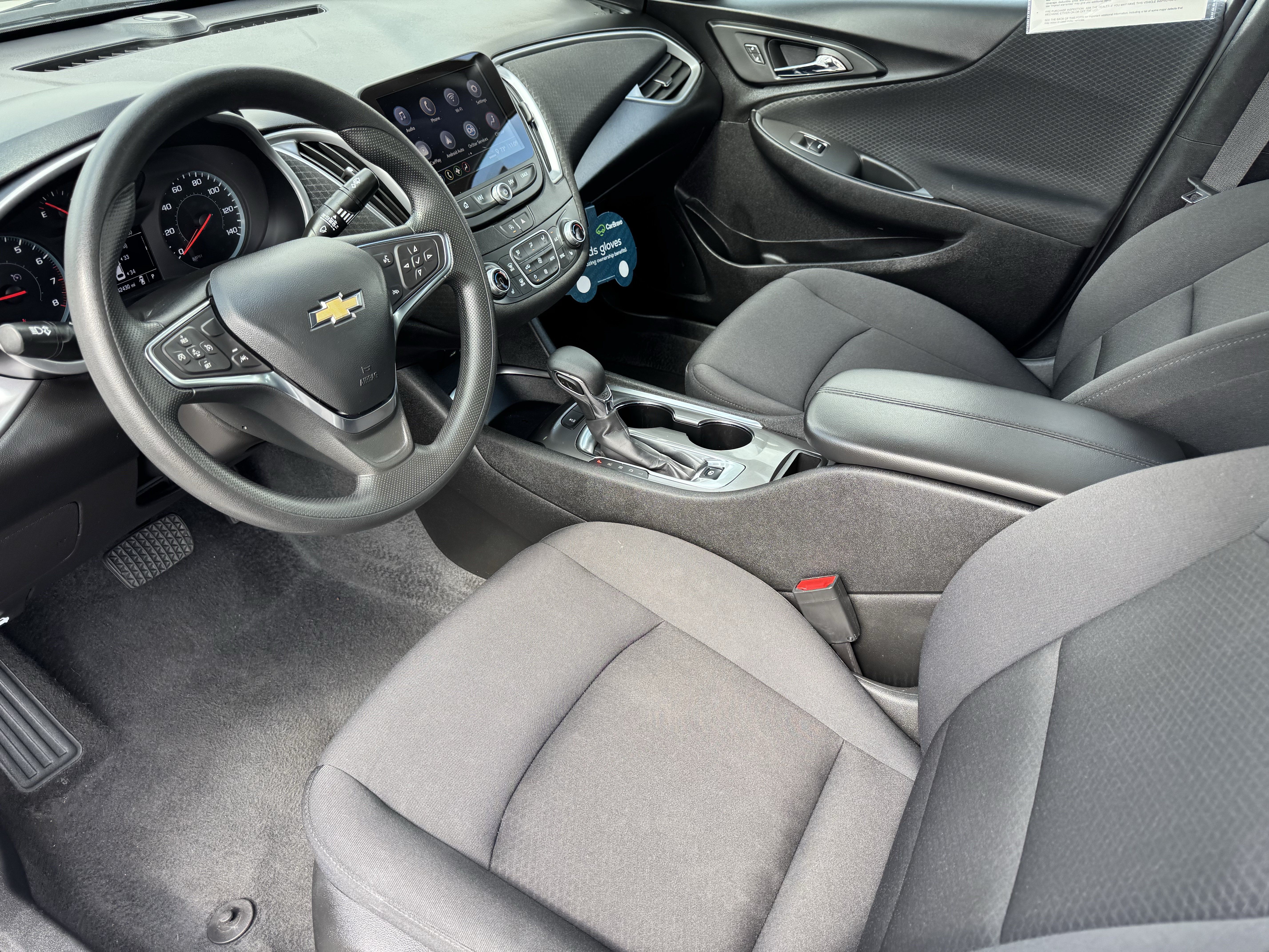 Used 2025 Chevrolet Malibu LT FWD image 9