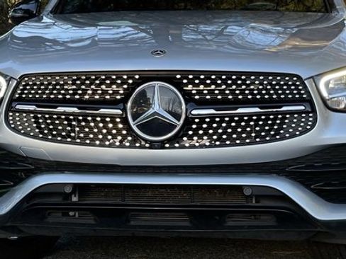 Used 2022 Mercedes-Benz GLC 300 GLC 300 w/ AMG Line image 4