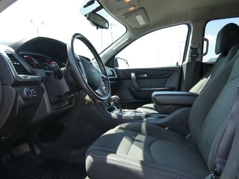 Used 2013 GMC Acadia SLE AWD/4WD image 21