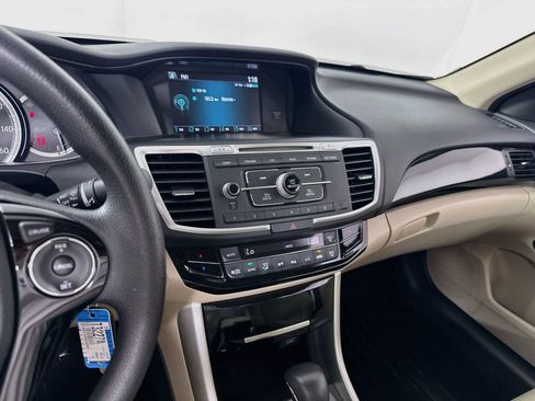 Used 2016 Honda Accord LX image 15