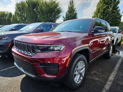 New 2025 Jeep Grand Cherokee Laredo X
