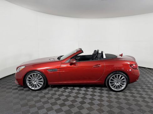 Used 2019 Mercedes-Benz SLC 300 image 42