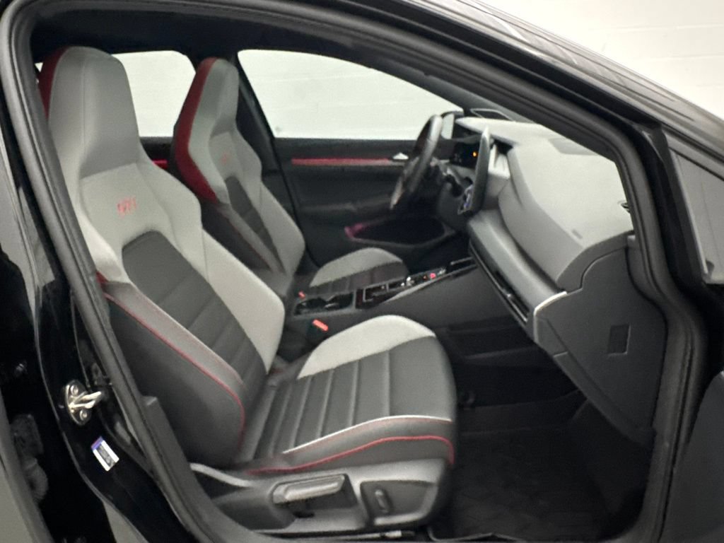 Used 2025 Volkswagen GTI SE FWD image 53