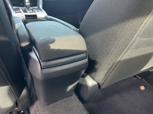 Used 2017 Honda Civic EX image 33