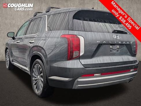 Used 2024 Hyundai Palisade Calligraphy image 5