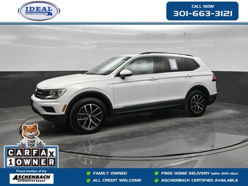 Used 2021 Volkswagen Tiguan SE w/ Panoramic Sunroof Package AWD/4WD image 1