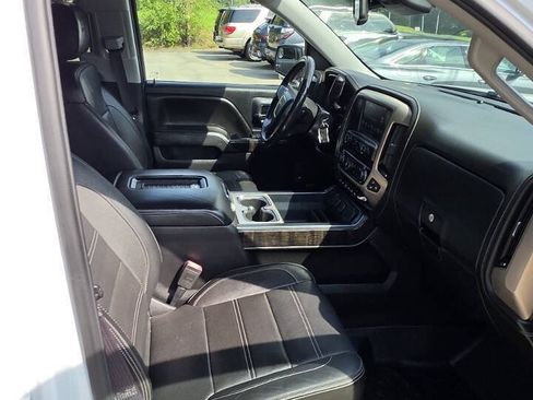 Used 2016 GMC Sierra 1500 Denali w/ Enhanced Driver Alert Package AWD/4WD image 13