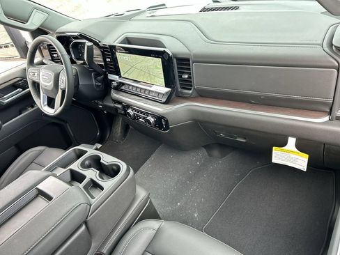 New 2026 GMC Sierra 2500 SLT AWD/4WD image 28