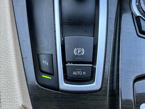 Used 2011 BMW 528i Sedan RWD image 41