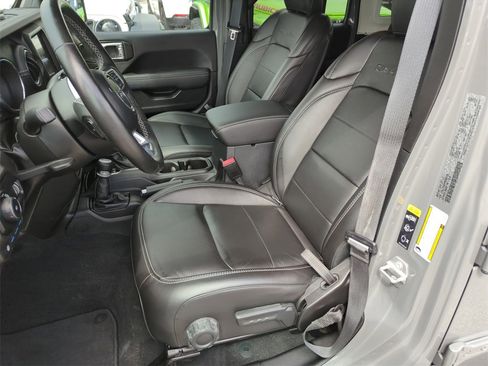 Used 2023 Jeep Wrangler Unlimited Sahara w/ Cold Weather Group image 12