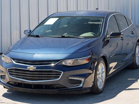 Used 2016 Chevrolet Malibu LT image 41
