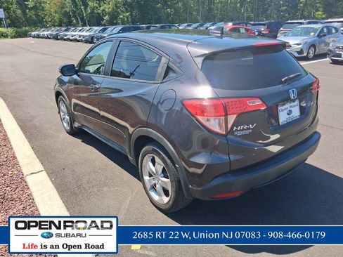 Used 2016 Honda HR-V EX image 10