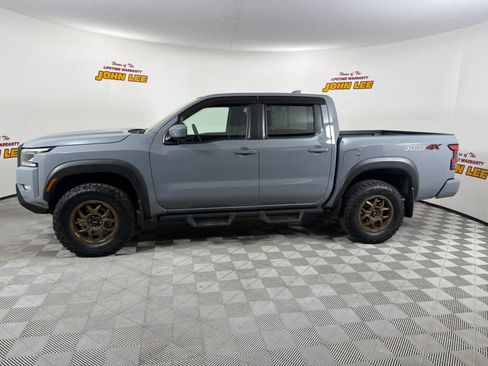 Certified 2023 Nissan Frontier PRO-4X w/ Tow Package AWD/4WD image 2