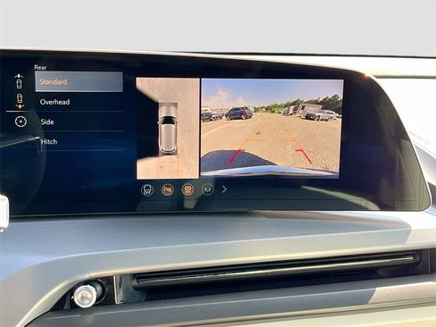 New 2026 Cadillac Vistiq Luxury image 14