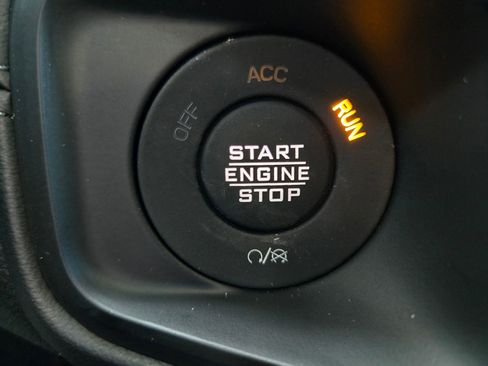 New 2026 Jeep Wrangler Unlimited Rubicon w/ Safety Group image 16