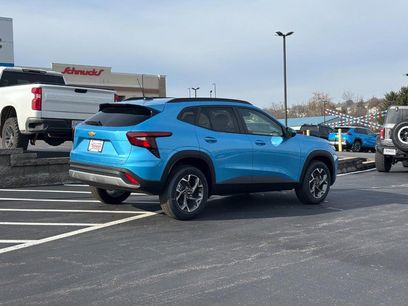 New 2026 Chevrolet Trax LT w/ Driver Confidence Package