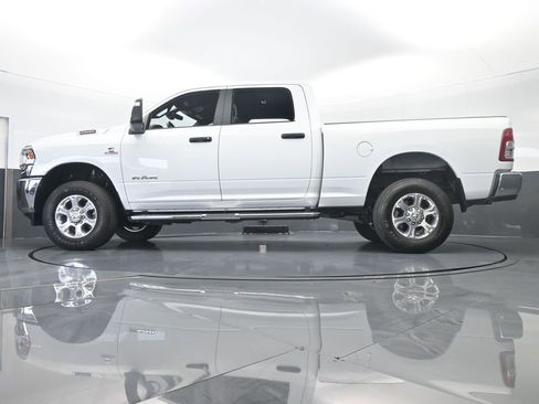 Used 2024 RAM 2500 Big Horn image 62
