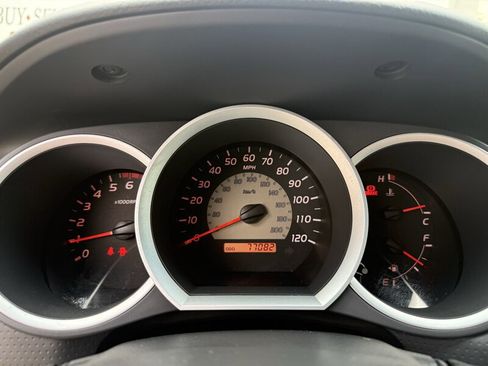 Used 2011 Toyota Tacoma 2WD Regular Cab image 14