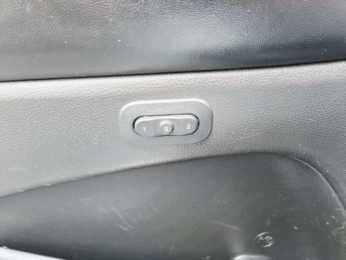 Used 2020 Jeep Grand Cherokee Limited image 38