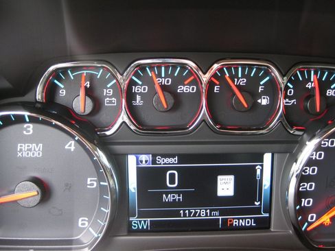 Used 2019 Chevrolet Tahoe Premier RWD image 20