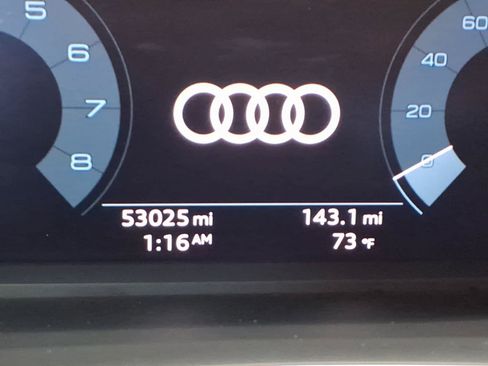 Used 2020 Audi Q3 2.0T Premium Plus w/ Premium Plus Package AWD/4WD image 12
