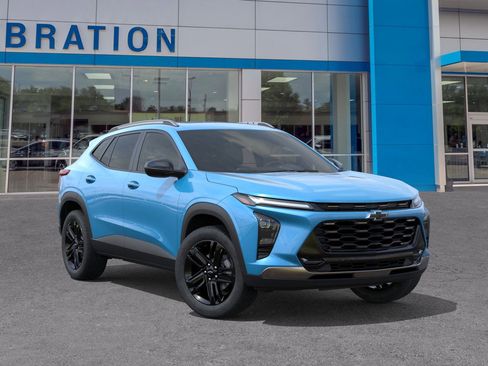 New 2026 Chevrolet Trax ACTIV w/ Sunroof Package image 7