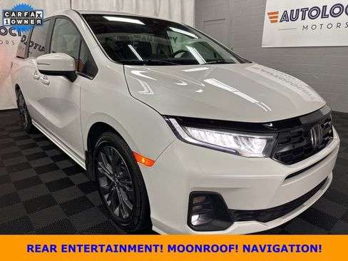 Used 2025 Honda Odyssey Touring image 1